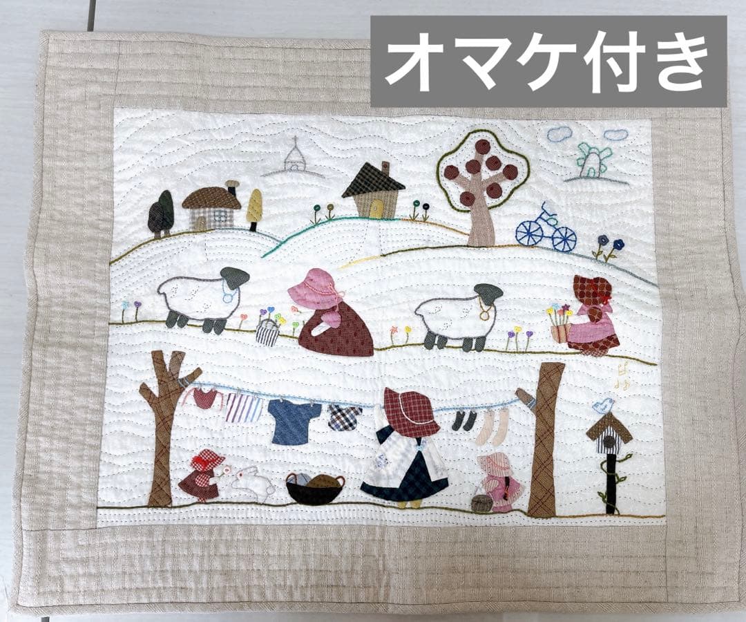 スーちゃんファミリー　タペストリー　ハンドメイド　パッチワーク