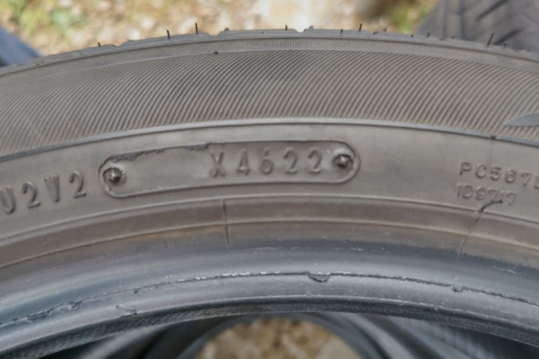 215/50R18　ダンロップ エナセーブEC300+　タイヤのみ4本セット