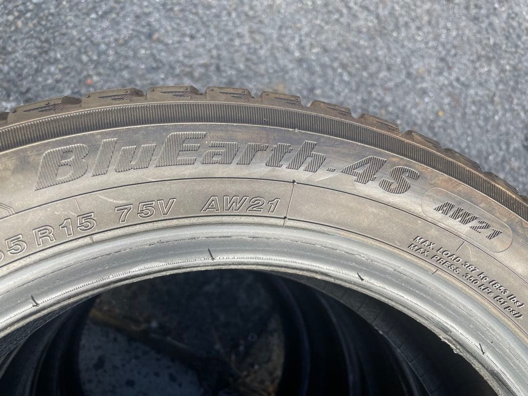 オールシーズンタイヤ ヨコハマBluEarth 4SAW21 165/55R15