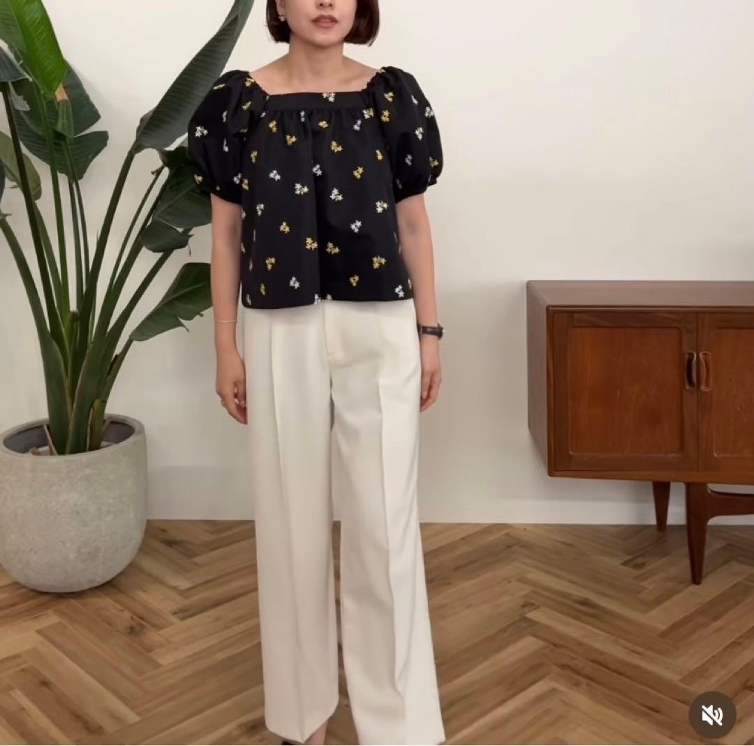 ohga flower 刺繍ブラウス　新品　タグ付き