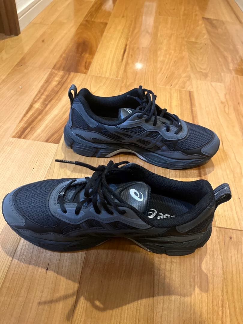 ASICS GEL-NYC RGDブラック スニーカー