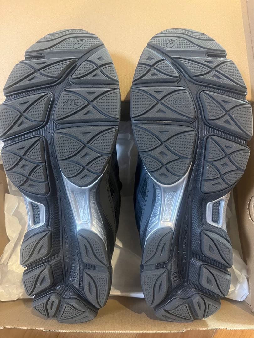 ASICS GEL-NYC RGDブラック スニーカー