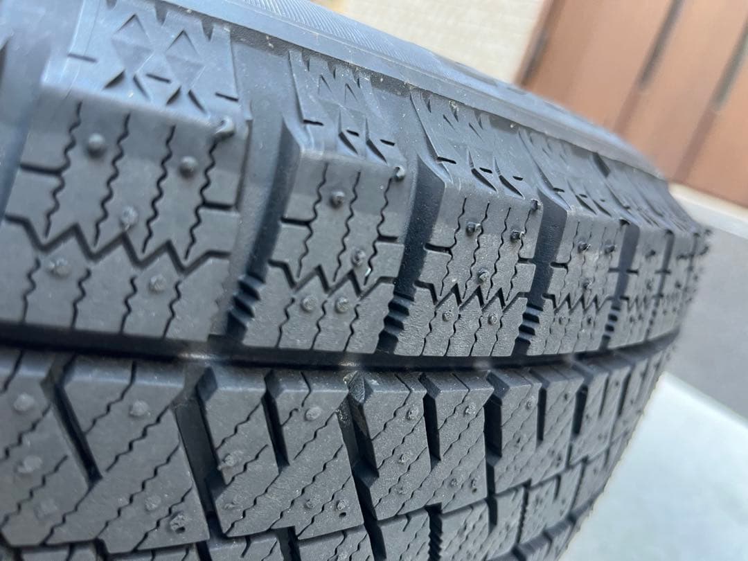 スタッドレス VRX2 195/65R16 ライズハイブリッド【2022年製】