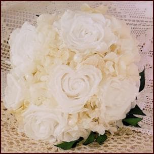 プリザーブドフラワー ウェディングブーケ　パールホワイト