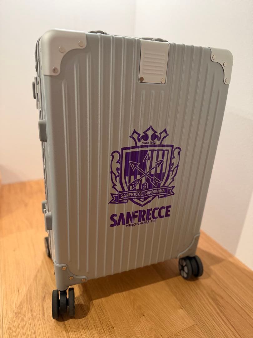 サンフレッチェ広島 オリジナル ハードキャリーケース ロゴ入り