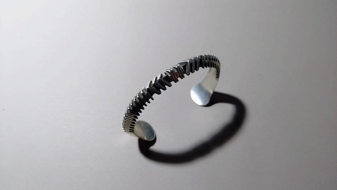 isaiah ortiz バングル インディアンジュエリー