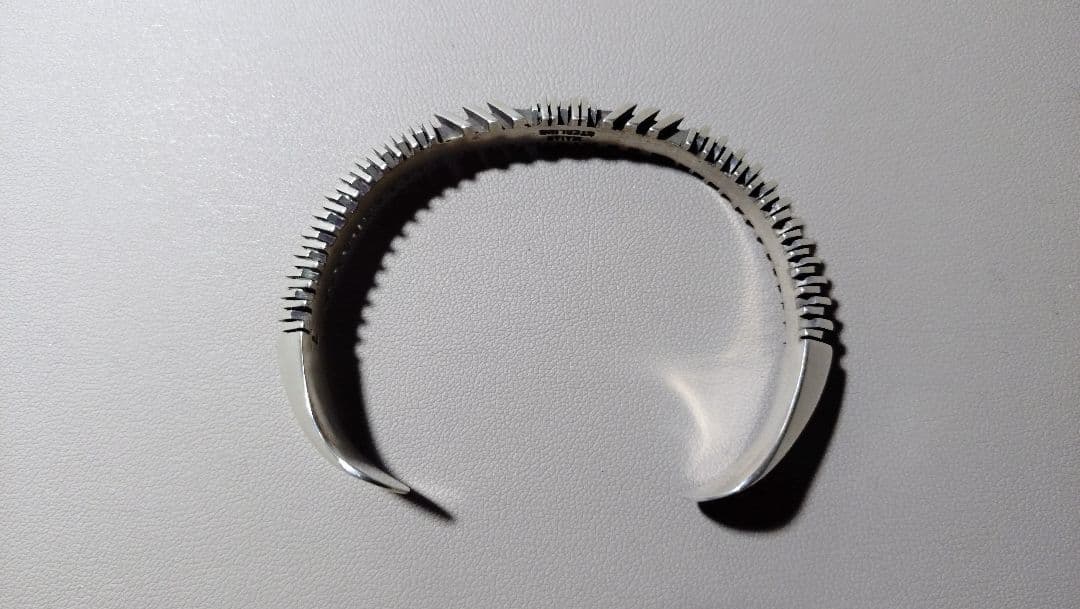 isaiah ortiz バングル インディアンジュエリー