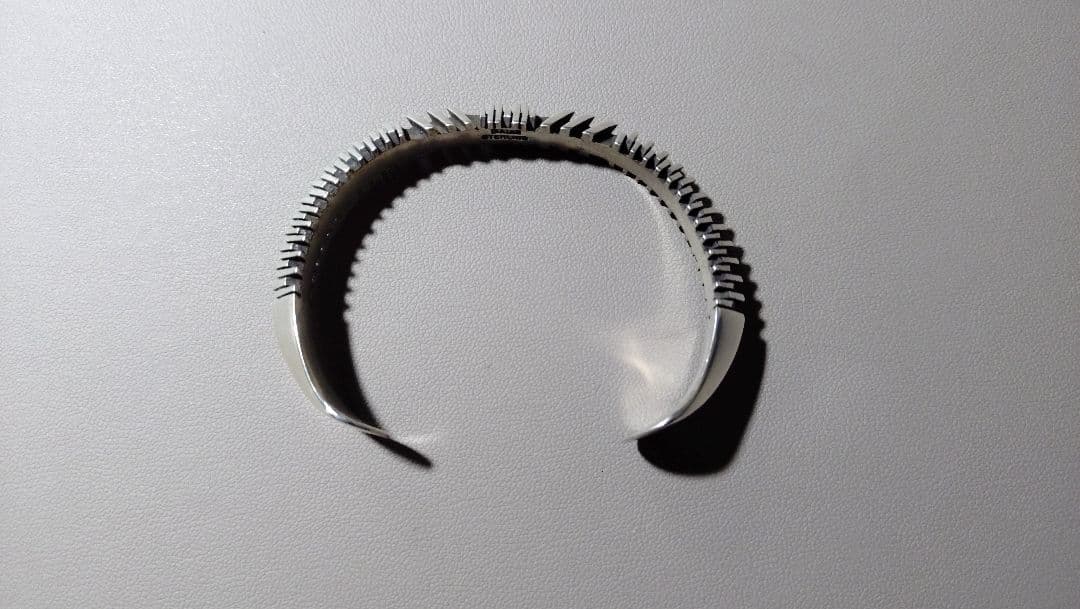 isaiah ortiz バングル インディアンジュエリー