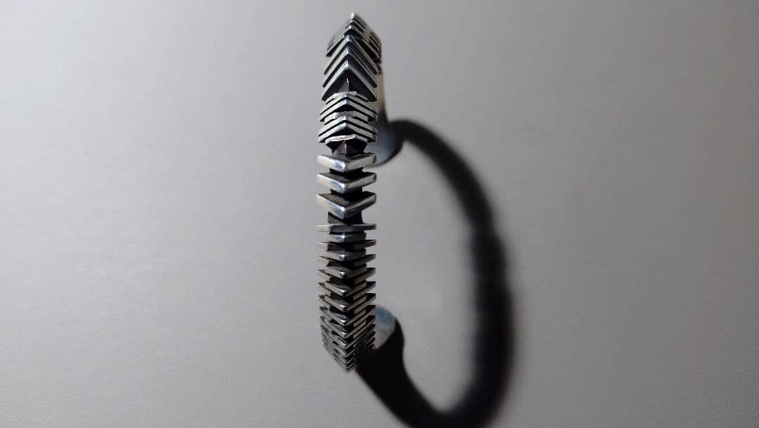 isaiah ortiz バングル インディアンジュエリー