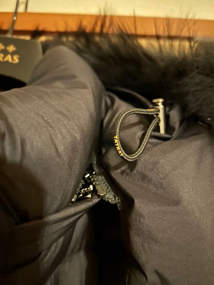 現行モデル タトラス ORSIERA オルシエラ ダウンベスト未使用希少サイズ4