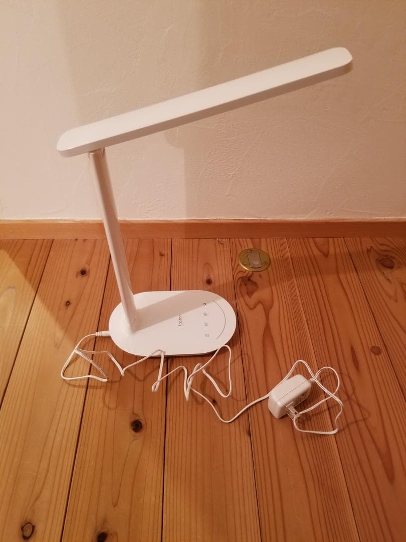 LEDデスクライト シンプル 5段階調光