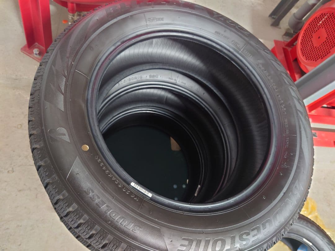 205/60R16 ブリヂストン ブリザック VRX2 22年製 4本