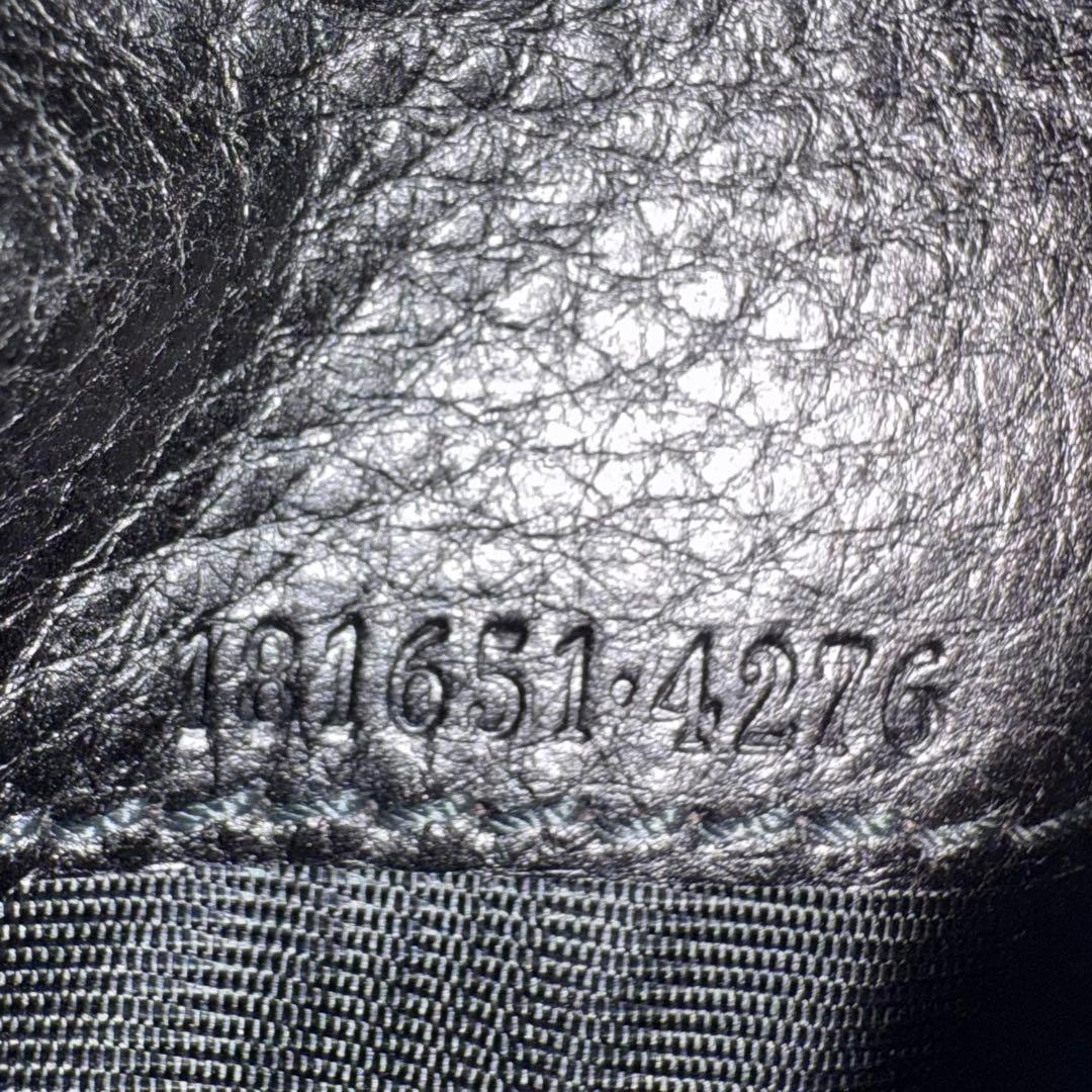 GUCCI グッチ グッチシマ レザー 二つ折り 財布 札入れ 小銭入れ 黒