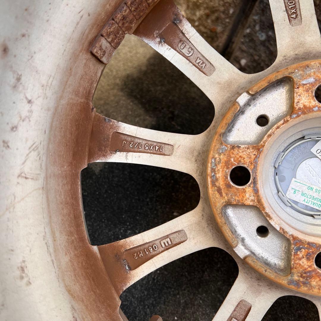 【名古屋引取限定】フリードスパイクHV185/70R14 スタッドレス4本セット