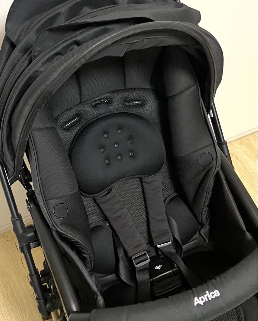 極美品 送料無料Aprica ラクーナクッションフリーAC A型ベビーカー