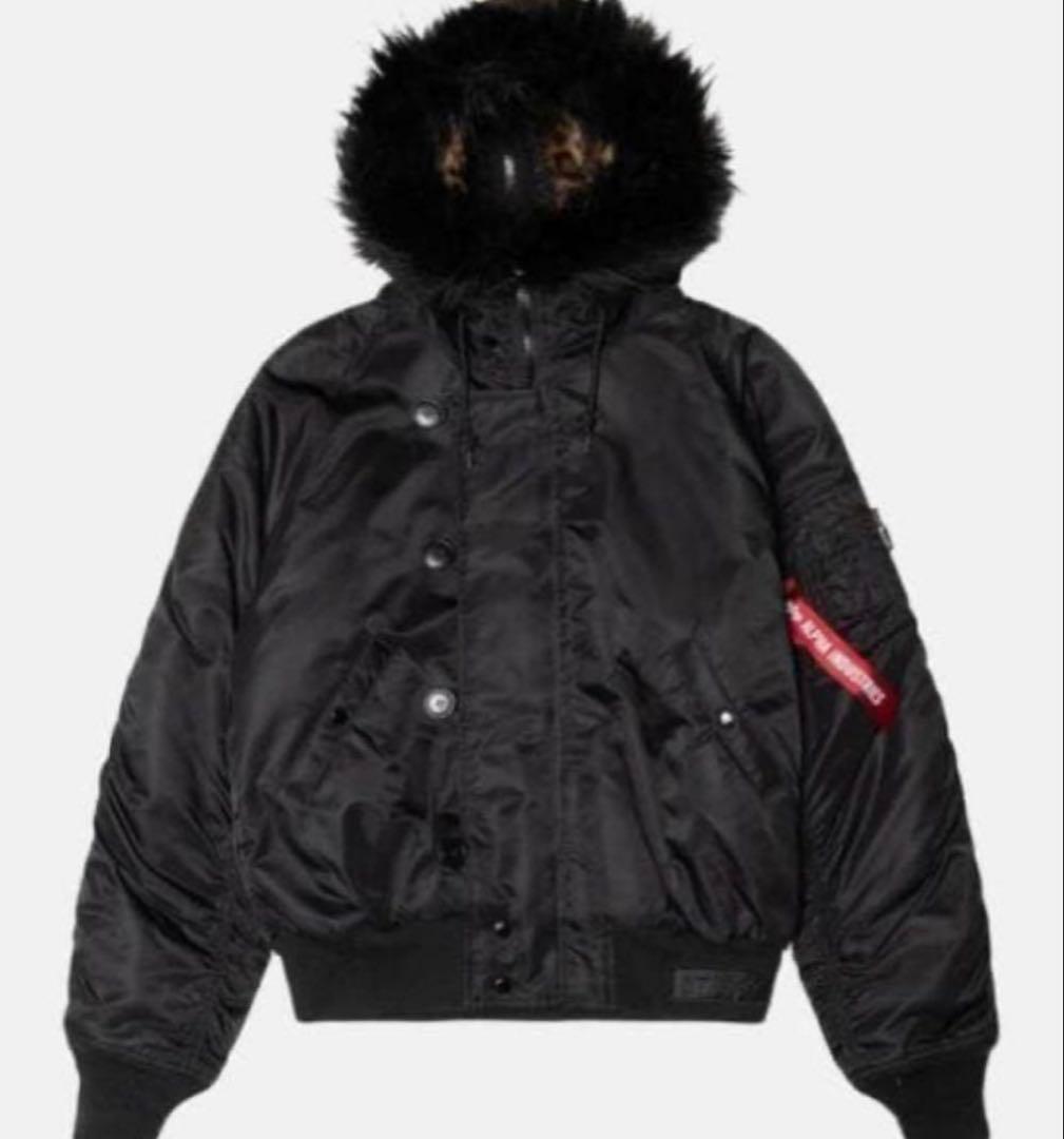 STUSSY × ALPHA N-2B SHORT WAIST PARKA M3