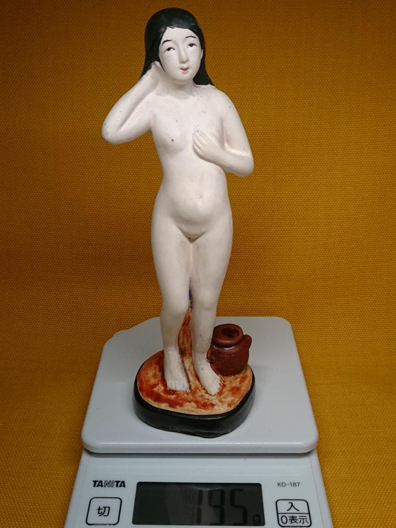 人形　陶器　彫像　オブジェ　置物　インテリア　工芸品　美術品　A1148