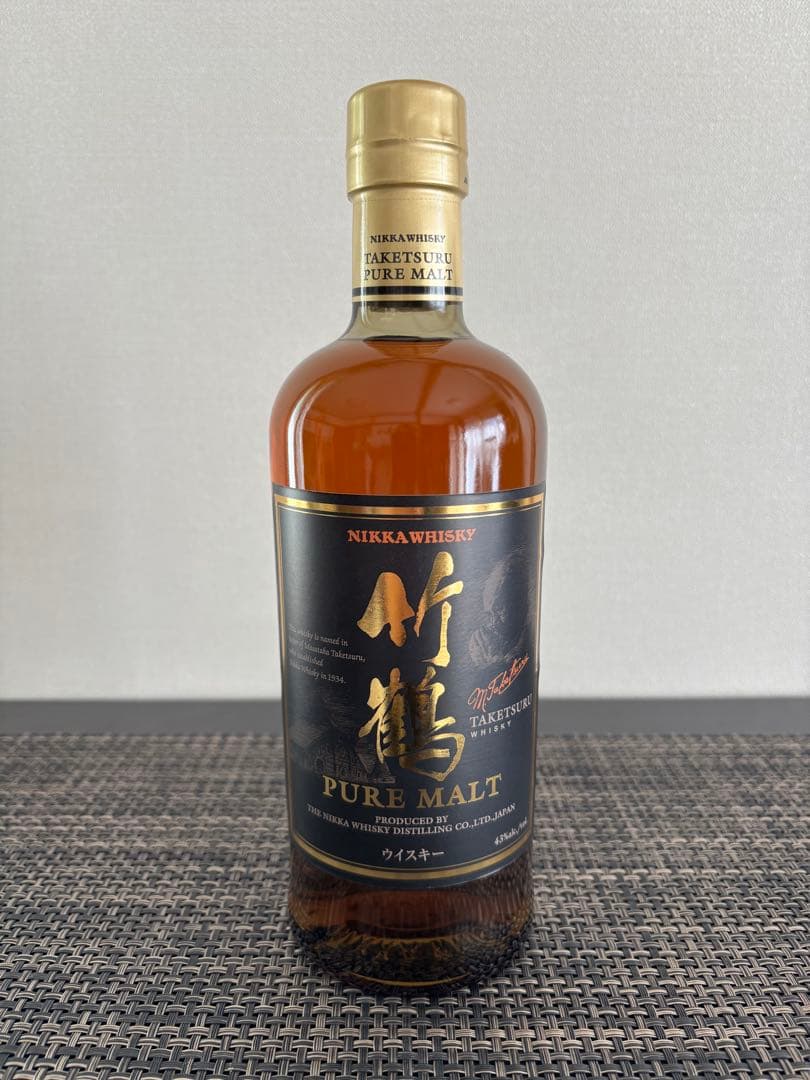 ニッカ竹鶴ピュアモルト【旧黒ラベル】　700ml