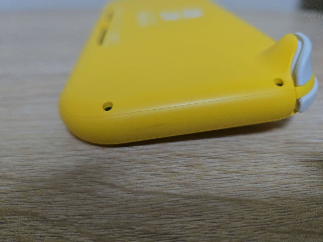 Nintendo Switch Lite イエロー　 ニンテンドースイッチライト