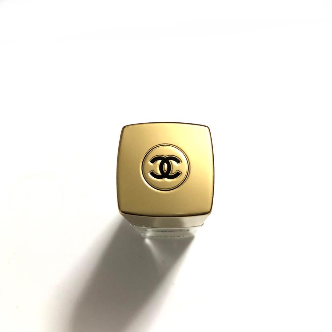 未使用 シャネル サブリマージュ レサンス フォンダモンタル ユー 15ml