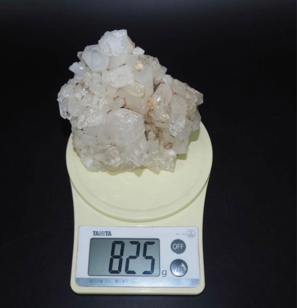 送料無料　綺麗な水晶原石　置物