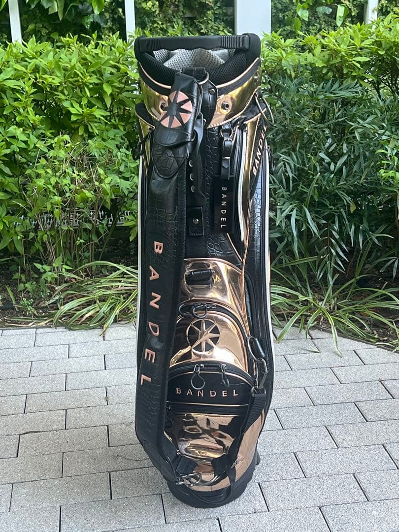 BANDEL Golf / バンデル　キャディバッグ　クロコ型押し　金ｘ黒