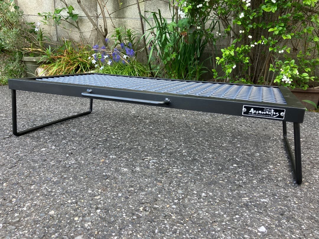 サンゾー工務店 ロダン、アイアンテーブル、アイアンテーブル低っセット