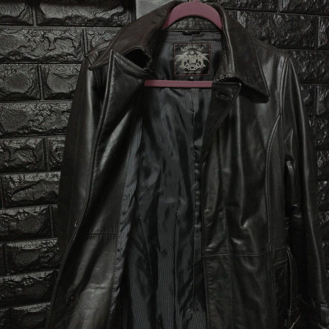 か*き様 美品希少　トルネードマート　黒レザー（牛革）スーパーロング丈　１３０c