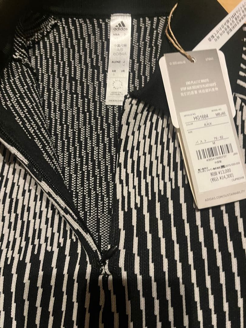 新品　adidas ゴルフ　長袖セーター　フレアースカート　　セットアップ　M