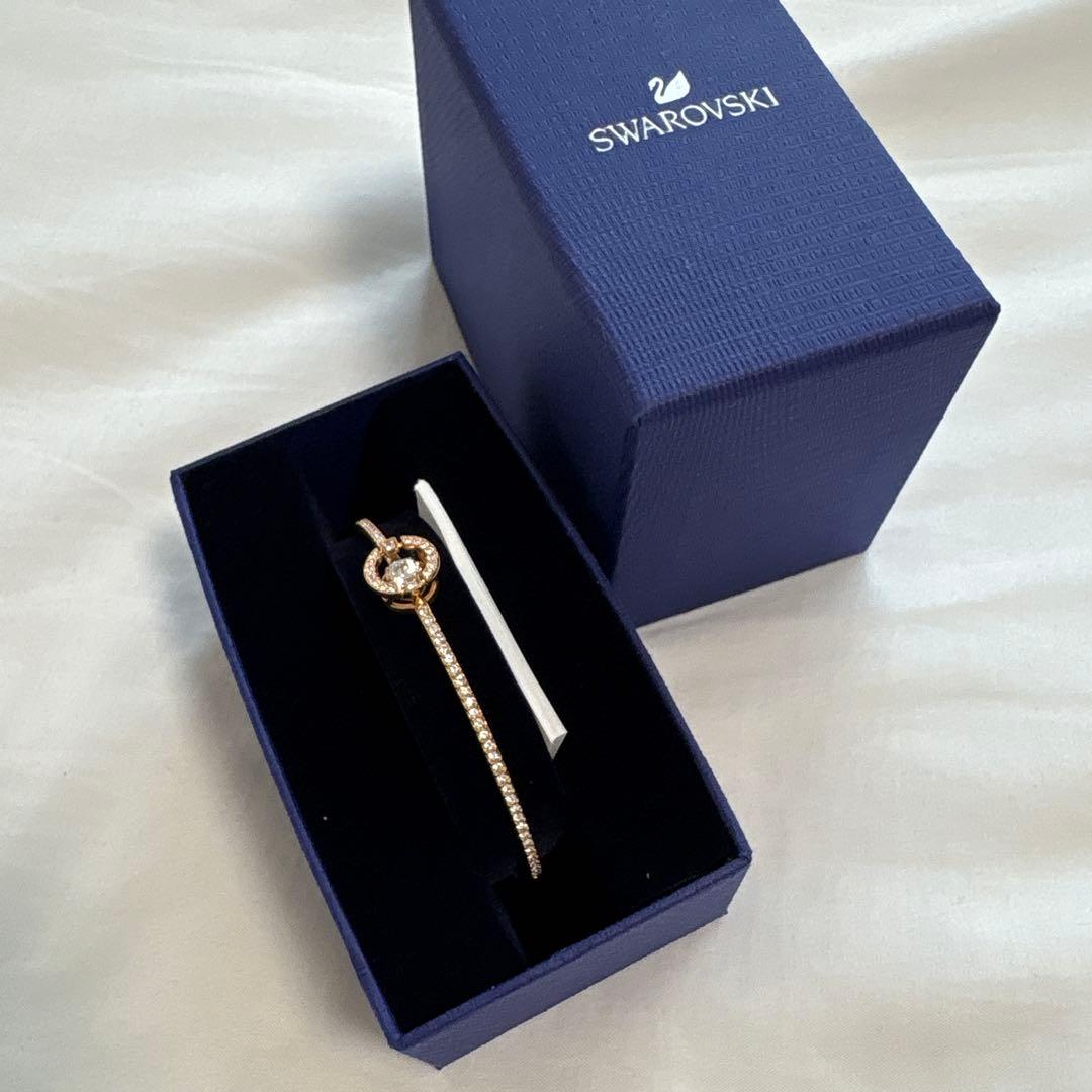 【新品未使用】Swarovski ローズゴールド ブレスレット