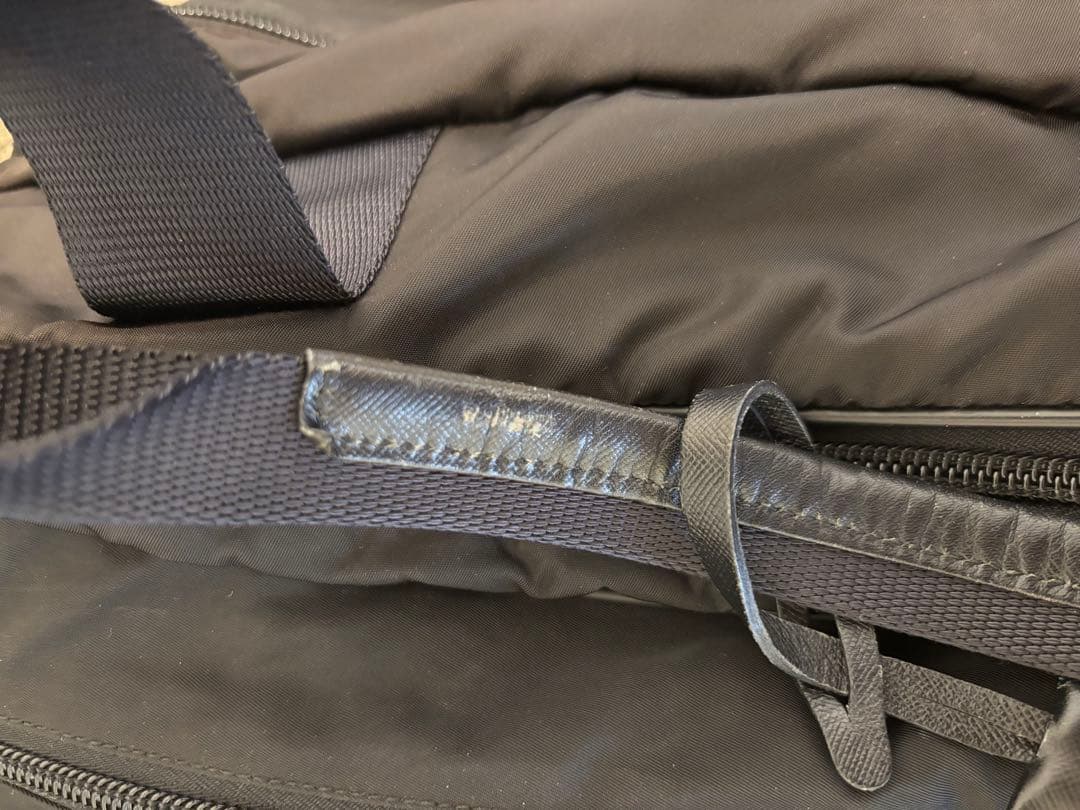 PRADA ブラック ボストンバッグ　ビジネスバッグ