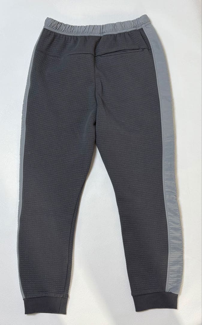 新品タグ付　ニューバランス　2025年モデルジャージ上下セット 定価22880円