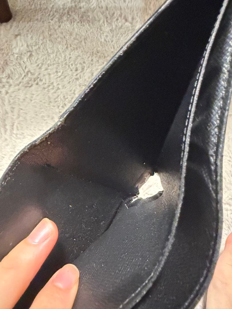 ルイ・ヴィトン ブラック 二つ折り財布