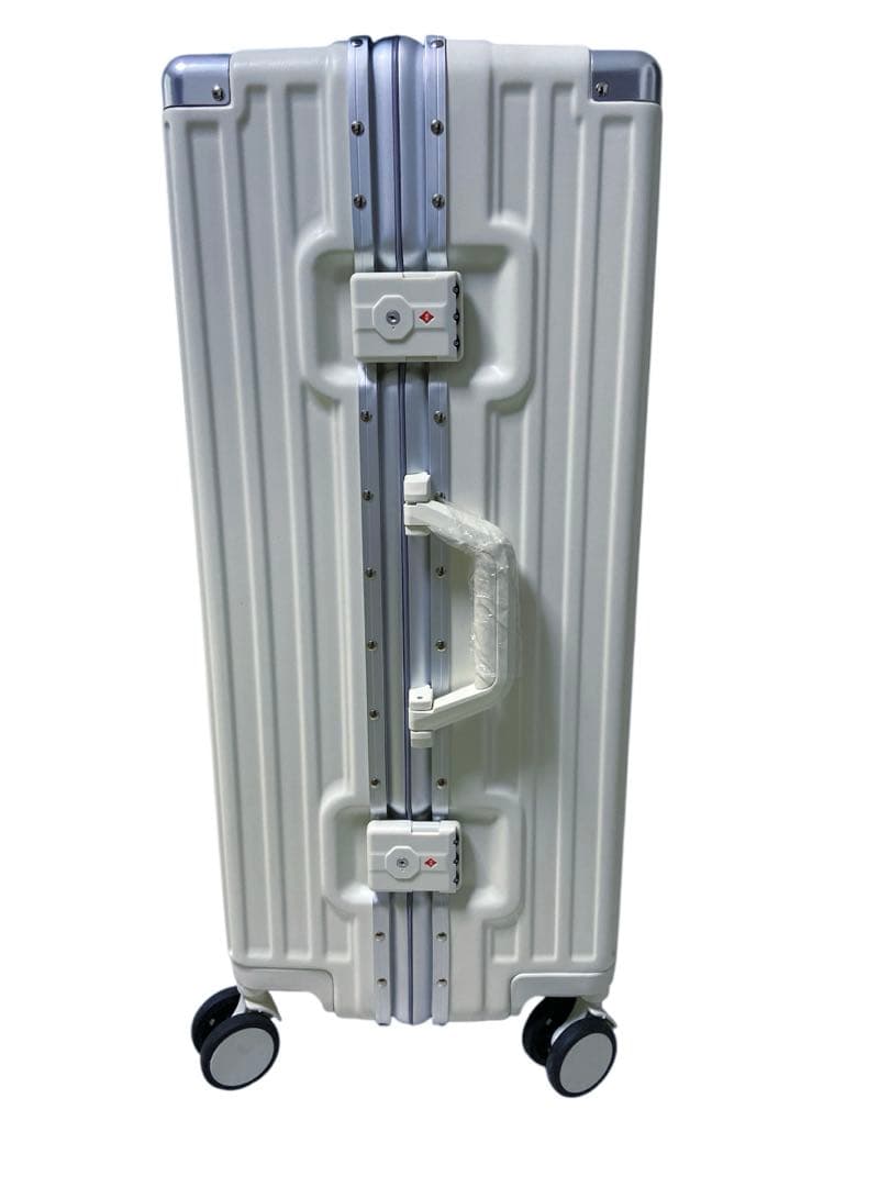 【新品・タグ付き】スーツケース キャリーケース Lサイズ　大型　USBポート