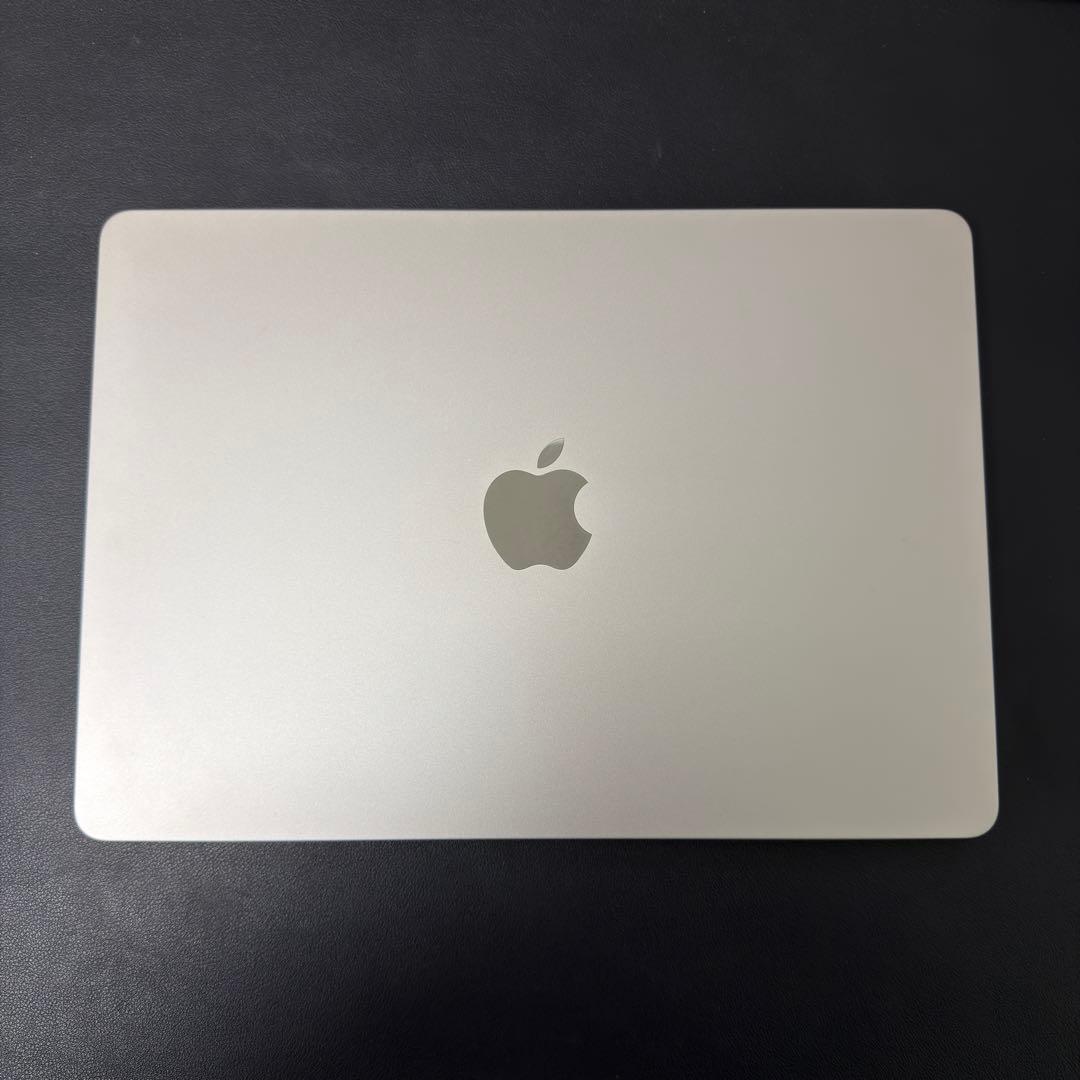 【ジャンク】MacBook Air M2 8G 256G 液晶不具合・角に傷あり