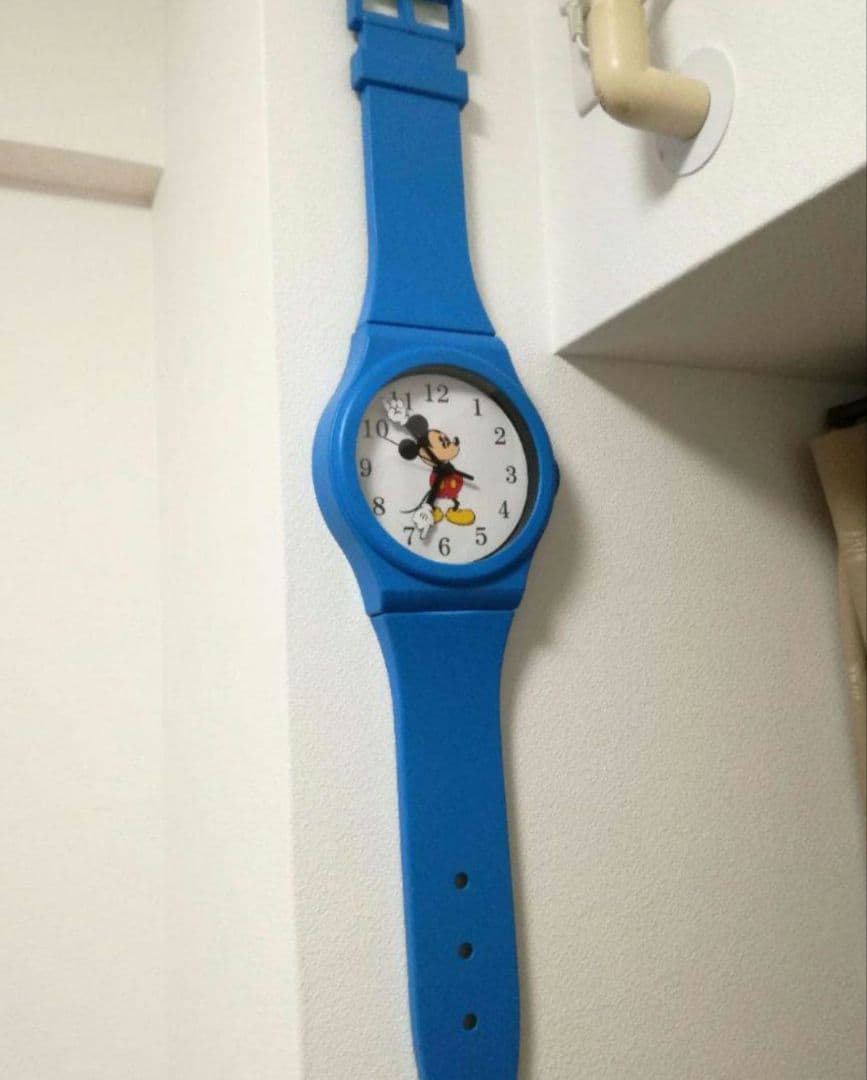 トイストーリー アンディ部屋の壁掛け時計