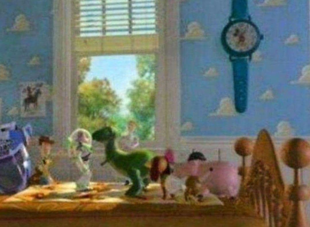 トイストーリー アンディ部屋の壁掛け時計