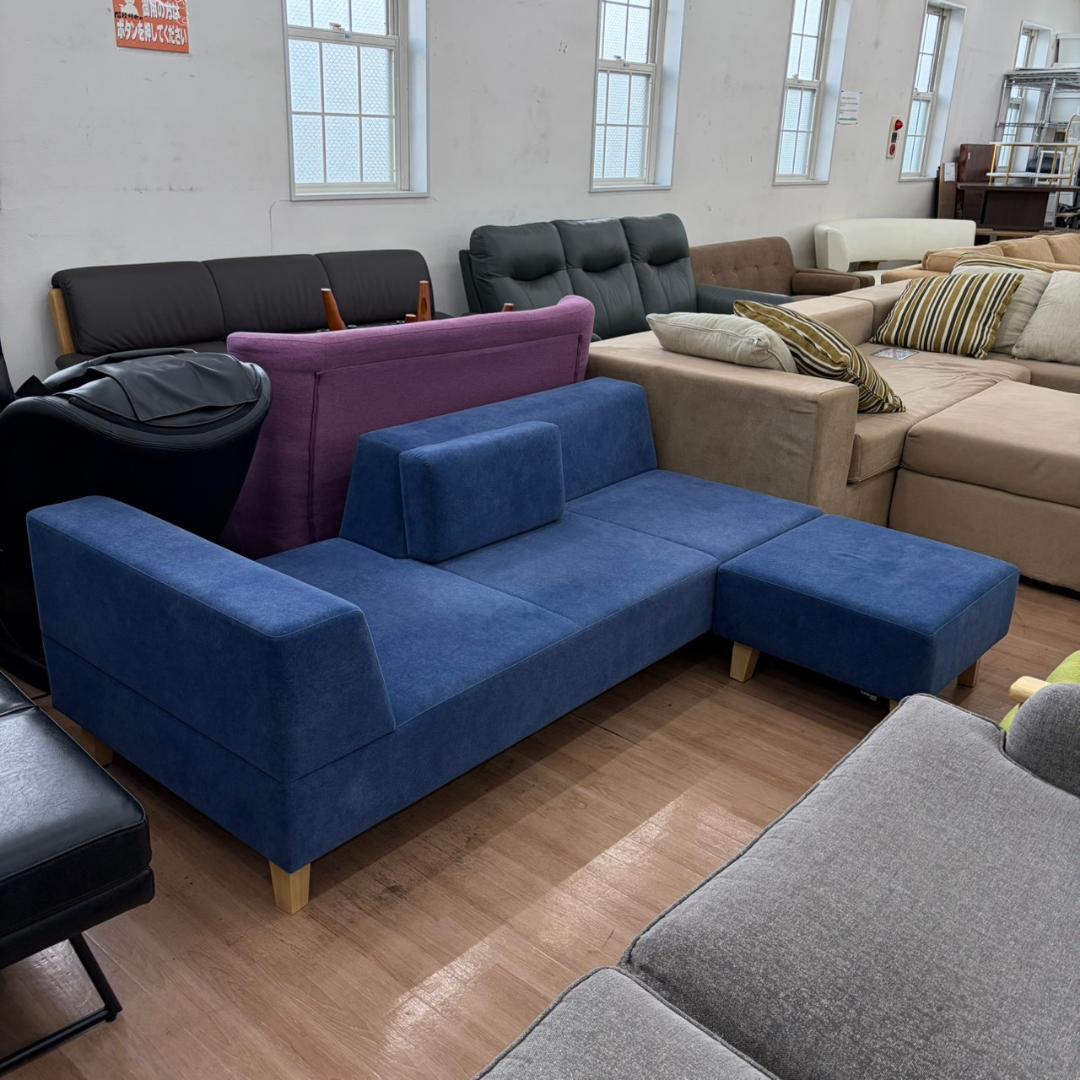 coffee大好き 　3人掛けソファ FLANNEL PIVO スツール付