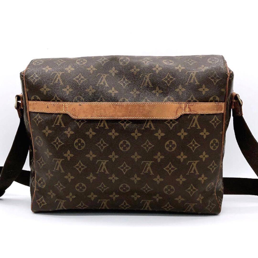 【LOUIS VUITTON】メッセンジャーバッグ　アベス　モノグラム