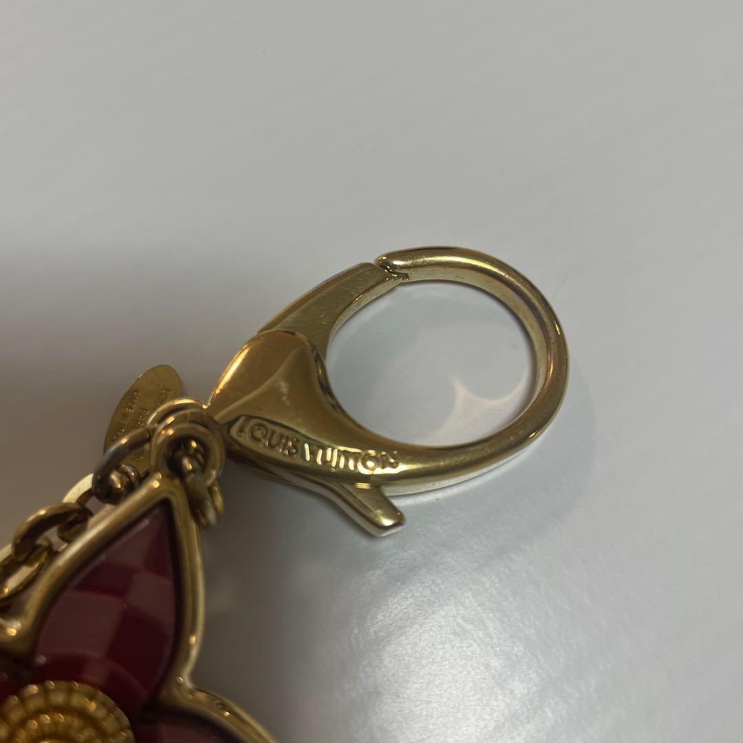 ルイヴィトン　チャーム　ビジューサックモザイク　ピンク　ベージュ