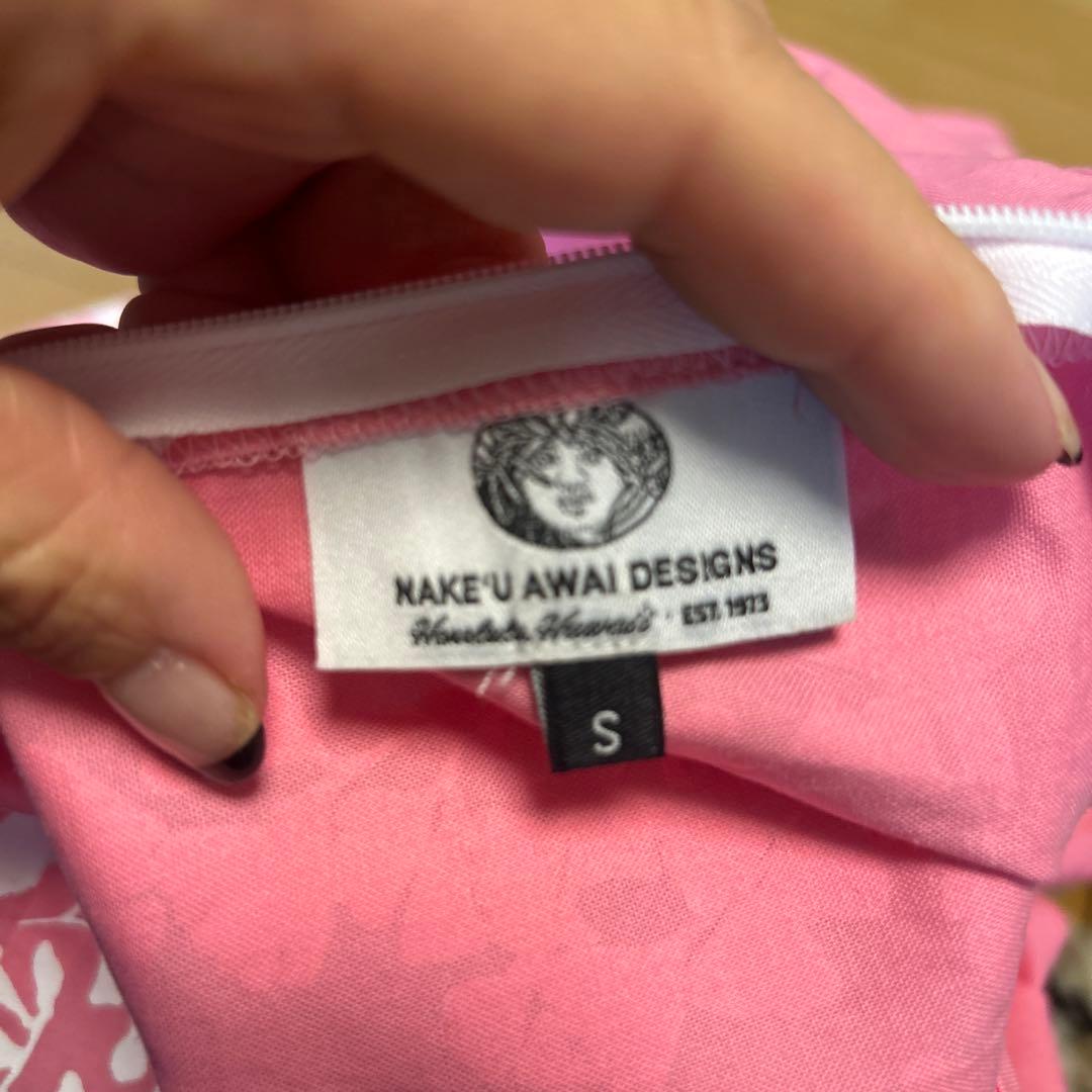 【入手困難！】ナケウアヴァイ　 ピンクワンピース