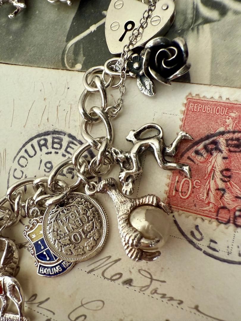 専用　イギリス　アンティーク　ビンテージ　シルバー　チャーム　ブレスレット