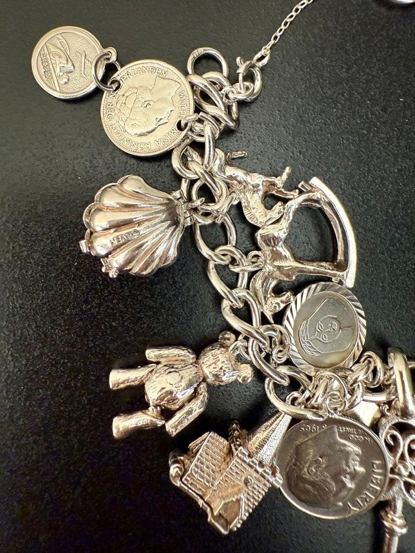 専用　イギリス　アンティーク　ビンテージ　シルバー　チャーム　ブレスレット