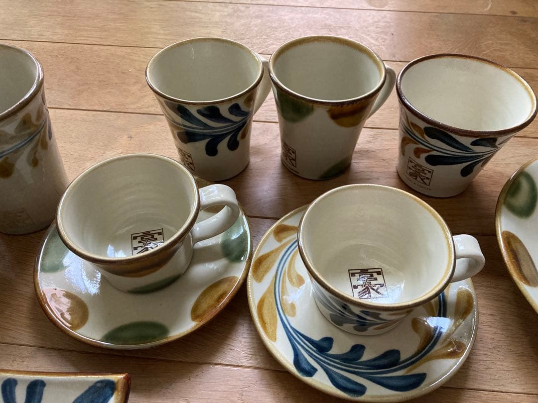 宮沢和史　みやんちグッズ　やちむん　限定皿　21セット