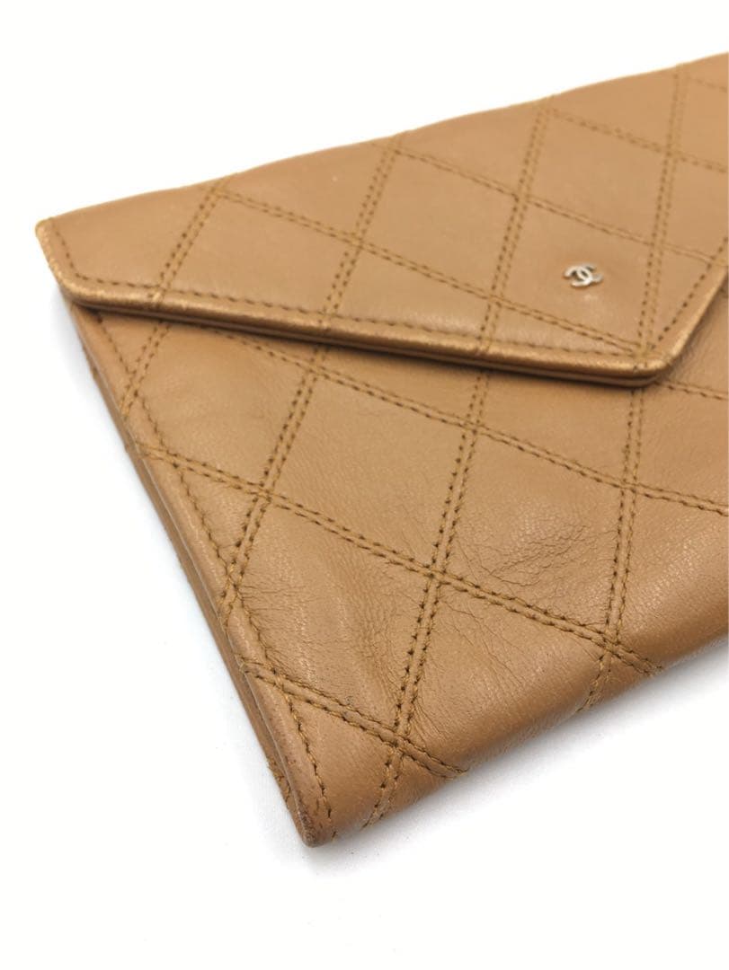 シャネル　ラムスキン　財布