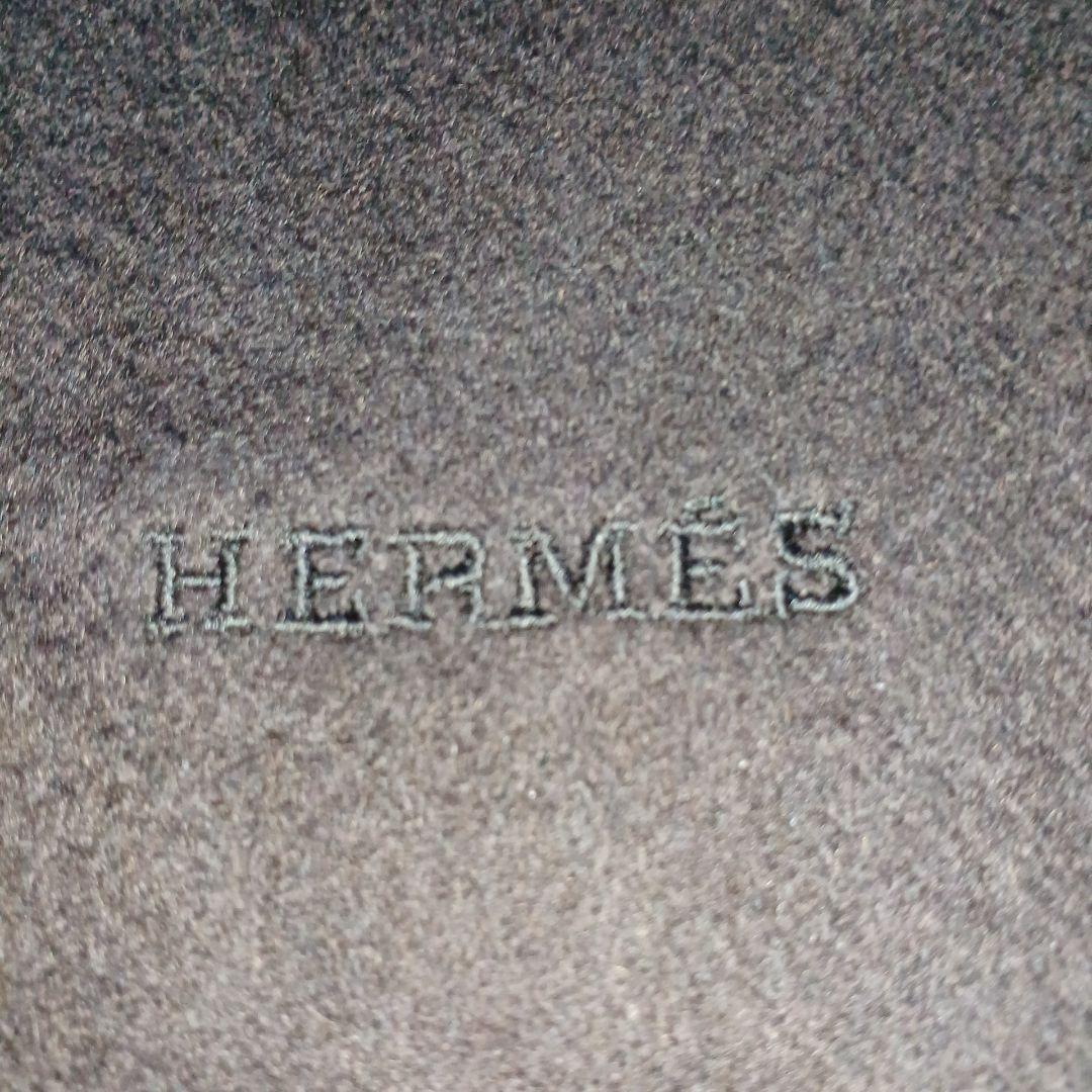 31　エルメス　マフラー　カシミヤ　黒に近いチャコールグレー