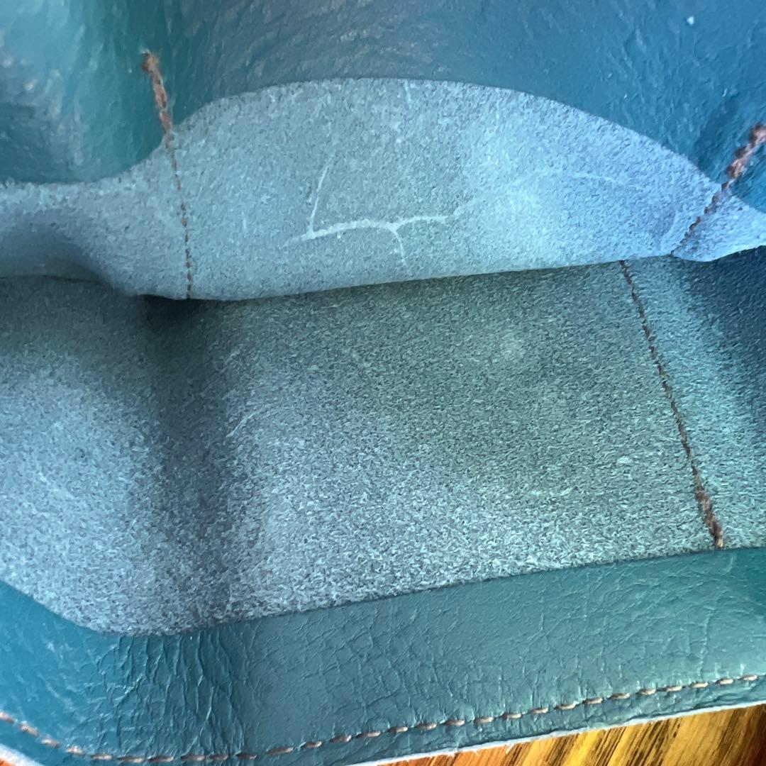 イルビゾンテ　トリフォルドウォレット　三つ折り財布 ティールブルー