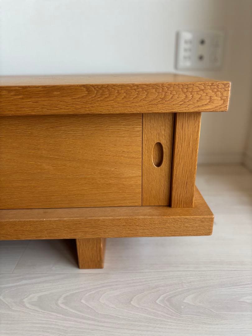 連休お値下げ！！　天然木　ナラ材　TVボード　日本製