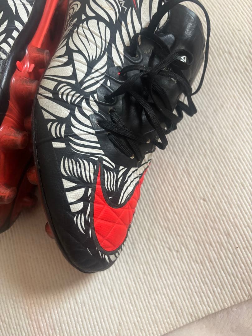 ナイキ サッカースパイク ハイパーヴェノム 24.5 ネイマール HGファントム