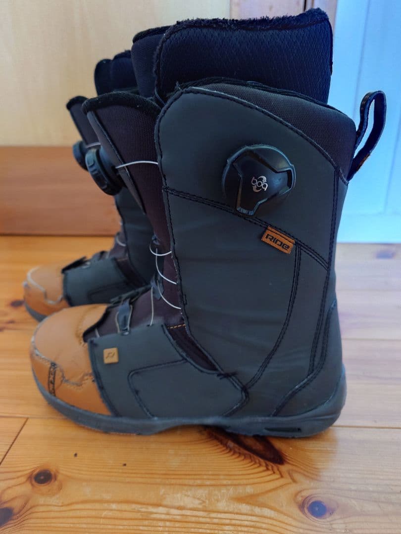 美品　RIDE スノーボード　スノボー　ブーツ　LASSO ダブルボア